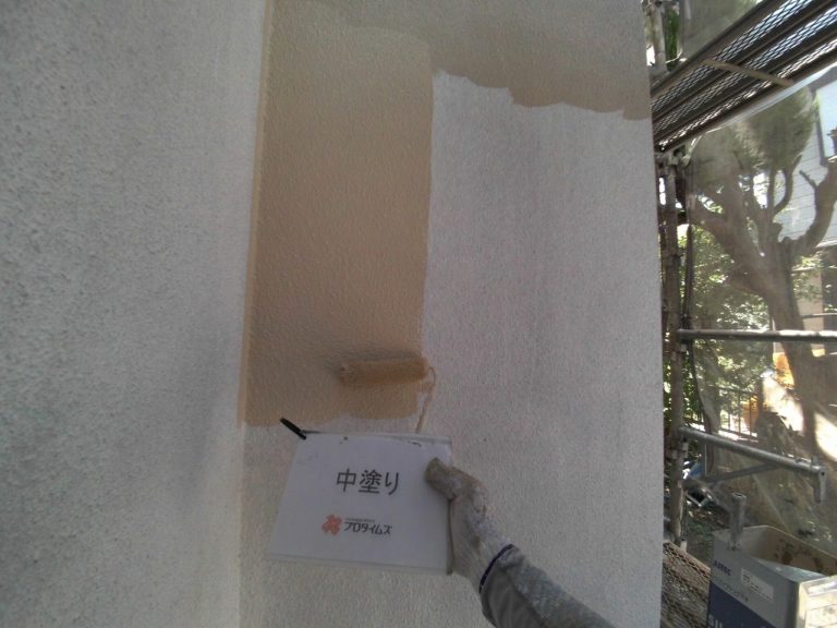 上塗り1回目