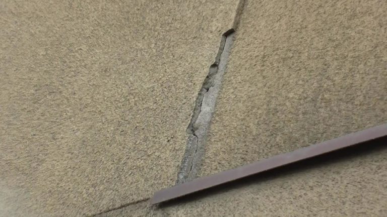 モルタル欠損