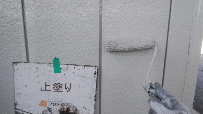 外壁塗装 上塗り2回目