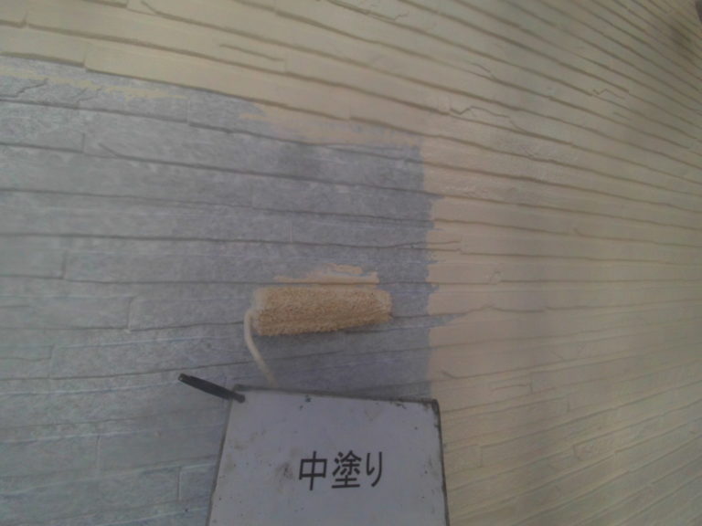 上塗り1回目