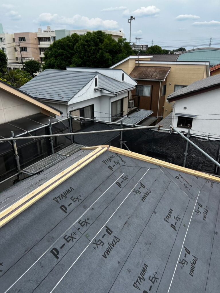 貫板設置