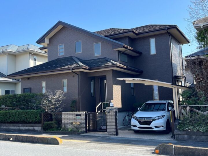 比企郡鳩山町松ヶ丘｜外壁塗装・屋根棟板金塗装｜H様邸｜アイアンバーグ・チャコール仕上げ