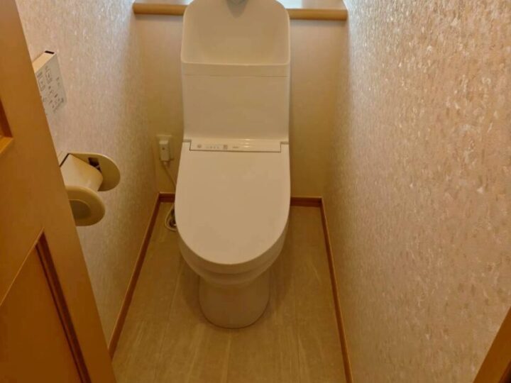 坂戸市鎌倉町２｜トイレ改装工事｜トイレ交換｜水廻りリフォーム｜キッチンリフォーム｜レンジフード交換｜ガスコンロ交換｜S様邸